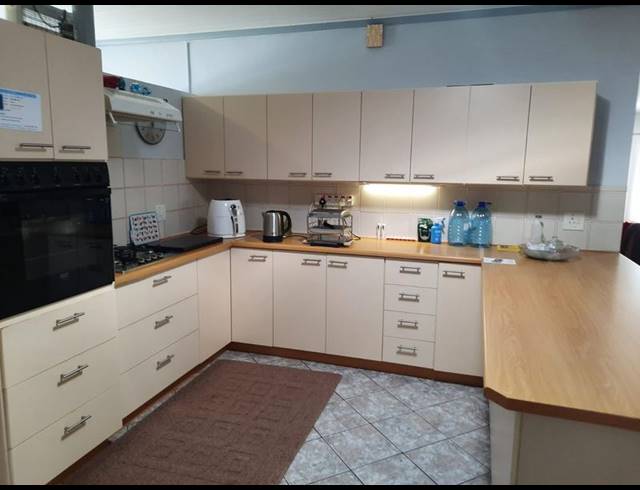 3 BEDROOM HOUSE FOR SALE IN DE KELDERS